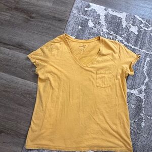 XL - Universal Thread Mustard V-Neck Tee